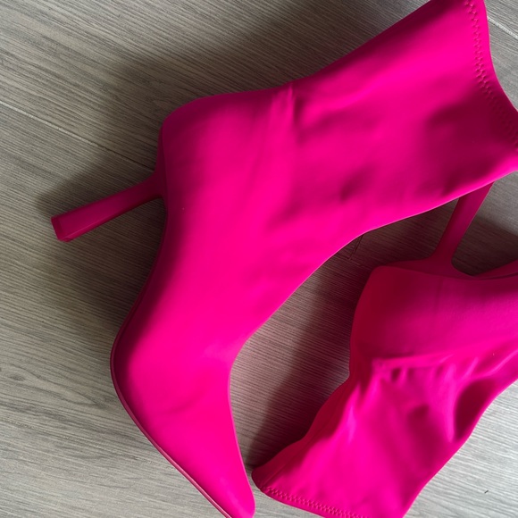 Steve Madden Boot 💖 - Picture 4 of 4